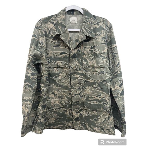 US Air Force Other - USAF Air Force Utility Coat Mens 42R Camoflauge Camo Digital